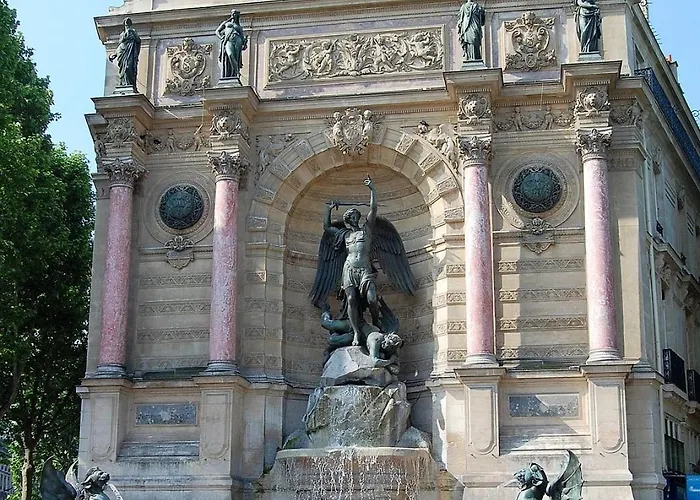 5e Arr Place Saint Michel * 巴黎