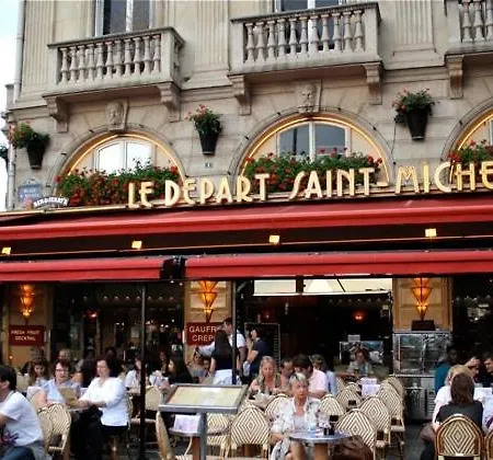 5e Arr Place Saint Michel *